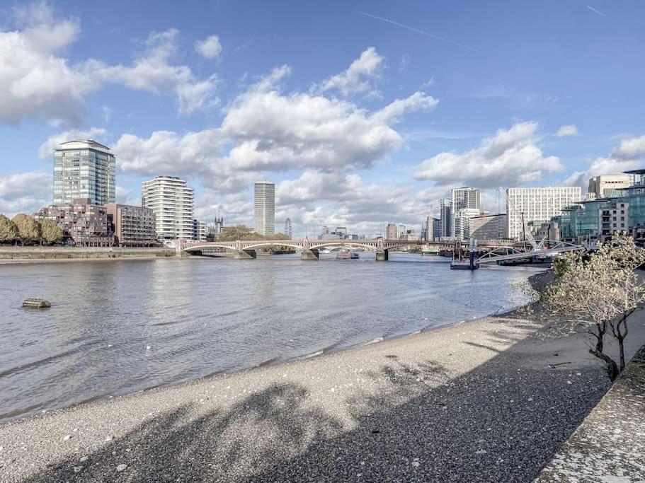Vista Haven: A Short Let Retreat Apartment London